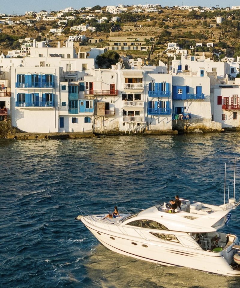 Luxury motor yacht in Mykonos